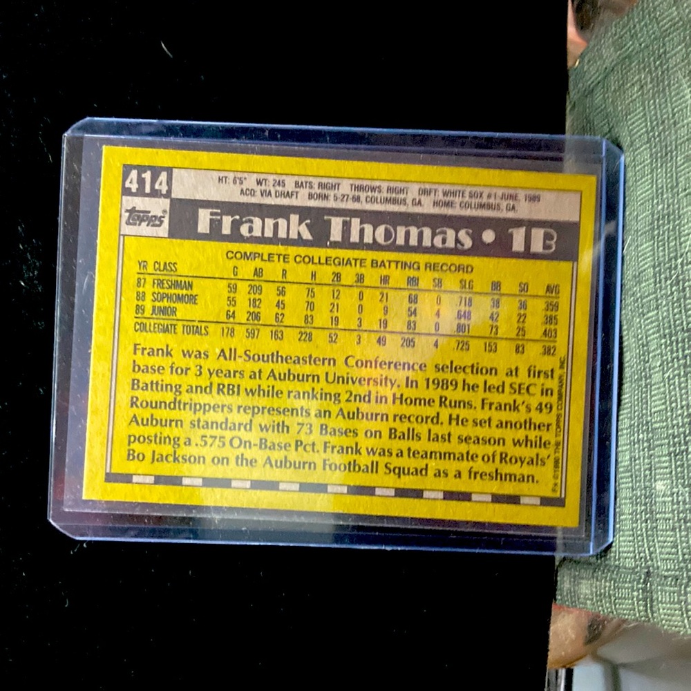 Beautiful pristine condition Frank Thomas rookie card number one draft pick.